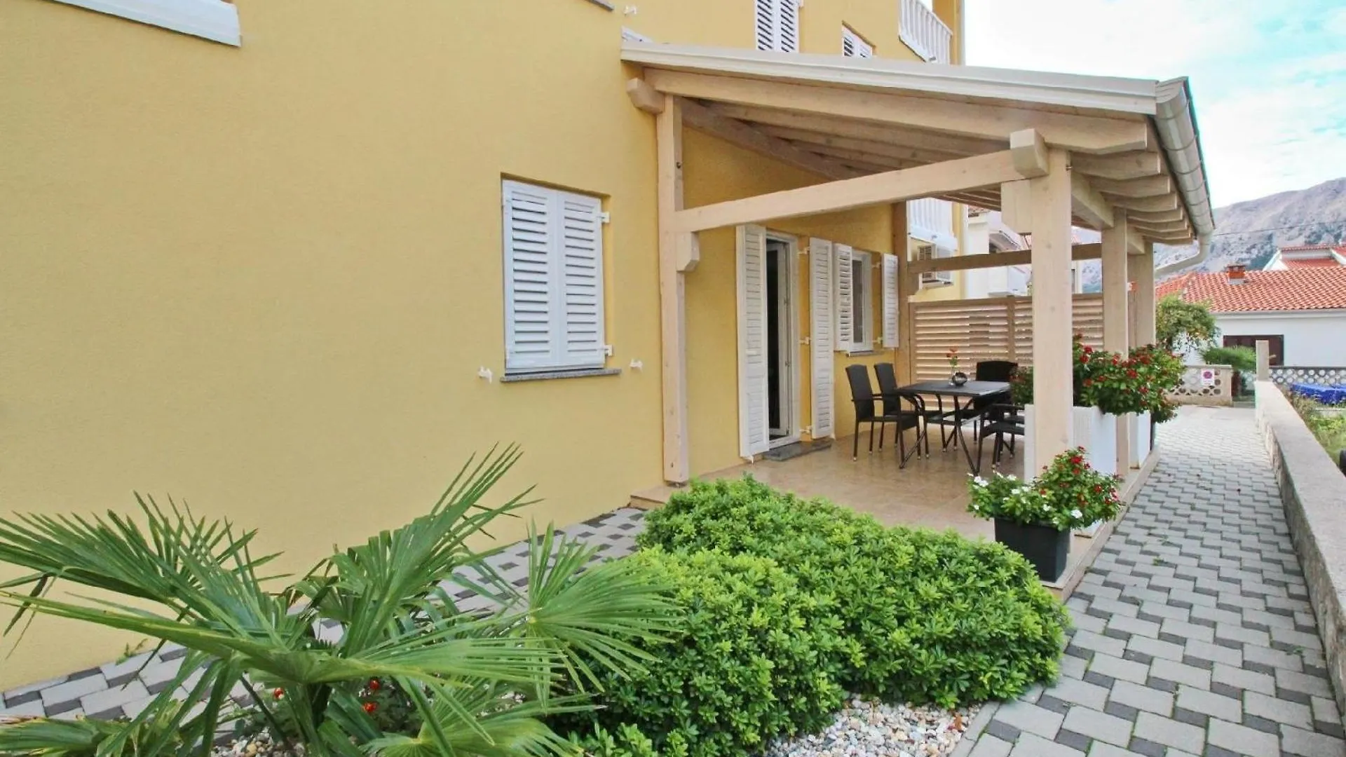 Tolles Appartement In Baska Mit Eigener Terrasse 0*, Baska (Krk)